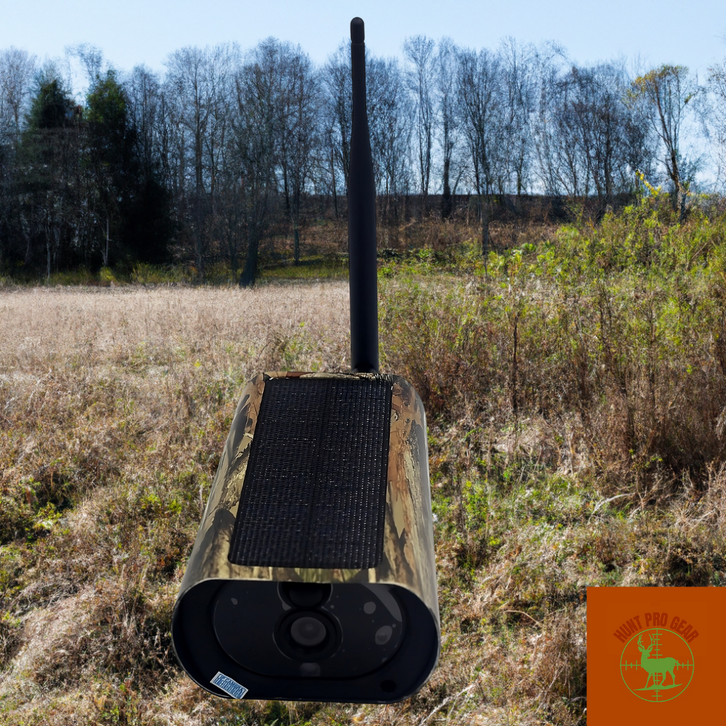 WildWanderer Outdoor HD Trail Camera with Built-in Solar Panel